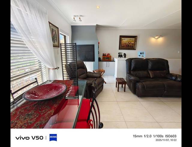 3 BEDROOM HOUSE FOR SALE IN ISLAND VIEW